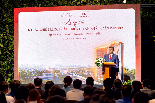 Ông Trần Văn Đường - Phó Tổng Giám đốc Tập đoàn Khải Hoàn Land phát biểu tại sự kiện