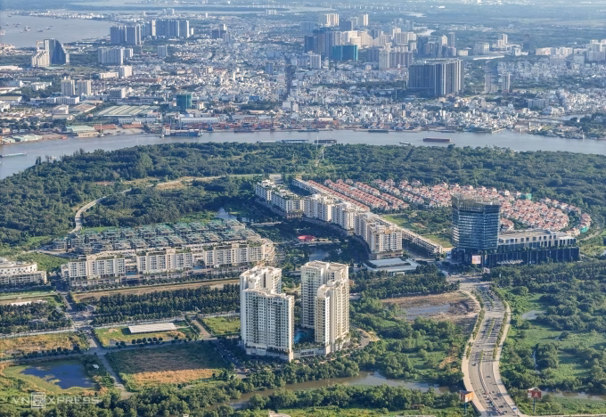 Khu đô thị Thủ Thiêm, khu vực ven sông Sài Gòn - nơi tập trung nhiều quỹ đất chiến lược của thành phố. Ảnh: Quỳnh Trần