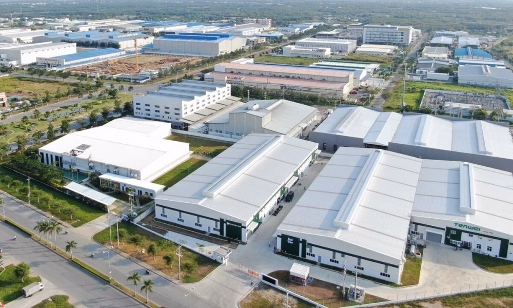 Chính phủ quyết liệt rà soát, loại bỏ các rào cản hành chính gây khó khăn cho doanh nghiệp trong lĩnh vực khu, cụm công nghiệp.