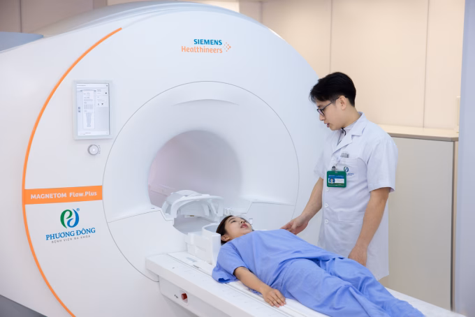 Tại Phương Đông, công nghệ đồng hành xuyên suốt hành trình chăm sóc người bệnh – từ chẩn đoán chính xác đến điều trị hiệu quả.